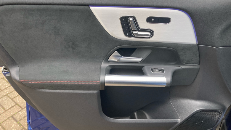 Mercedes-Benz GLA 220d 4Matic AMG Line Premium Plus 5dr Auto Diesel Hatchback